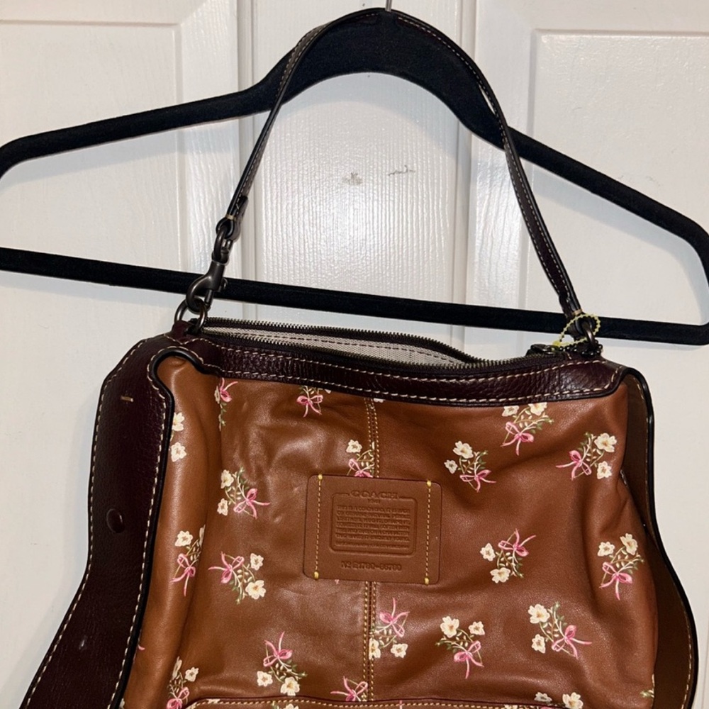 Coach Brown Floral bag - Picture 3 of 4